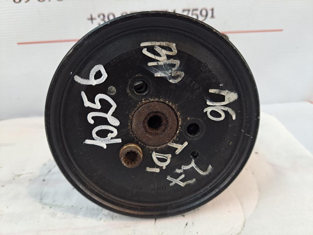 Pompa servosterzo AUDI A6 Avant Serie C6 (4F5) (04>12)