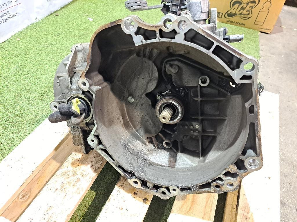 Cambio Manuale Completo OPEL Corsa E 3° Serie