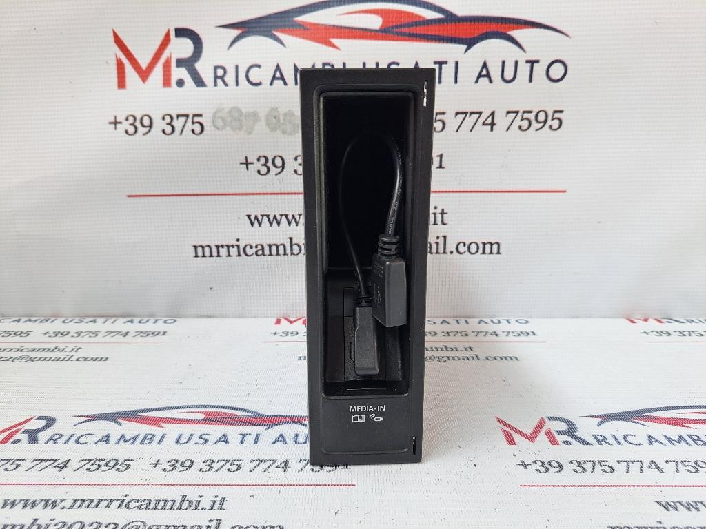 Presa AUX/USB VOLKSWAGEN Tiguan 1° Serie