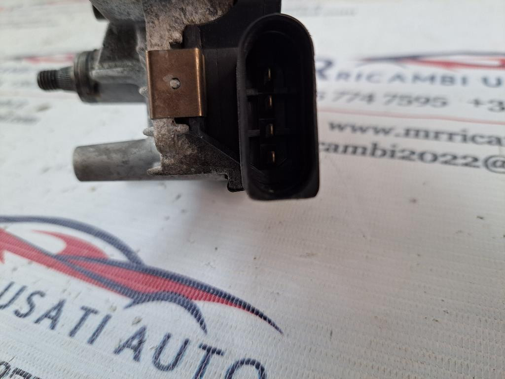 Motorino Tergicristallo VOLKSWAGEN Golf 5 Berlina (03>08)