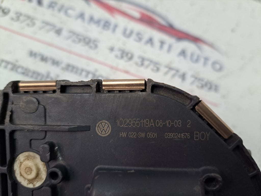 Motorino Tergicristallo VOLKSWAGEN Golf 5 Berlina (03>08)