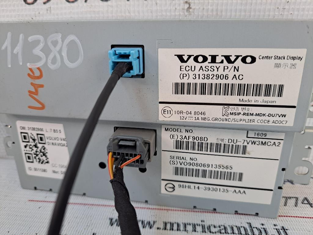 Display VOLVO V40 Serie (16>)