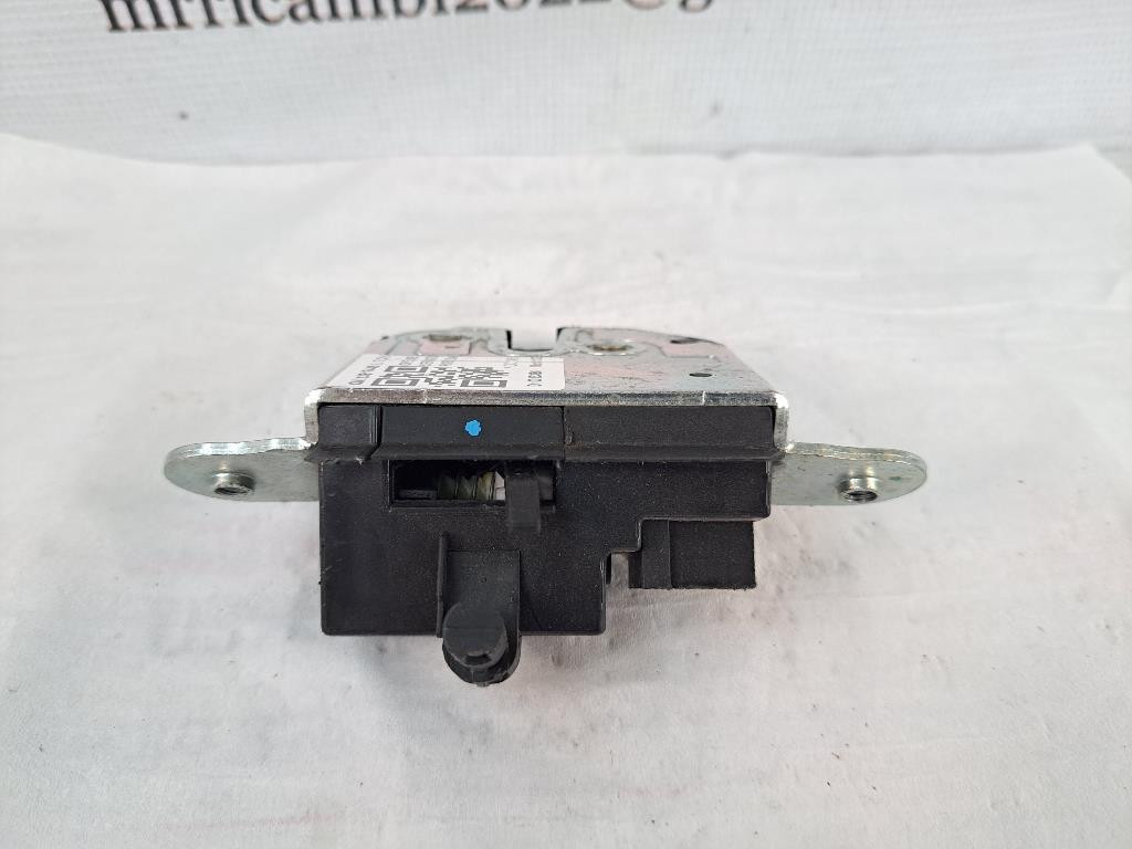 Serratura portellone posteriore OPEL Meriva 3° Serie