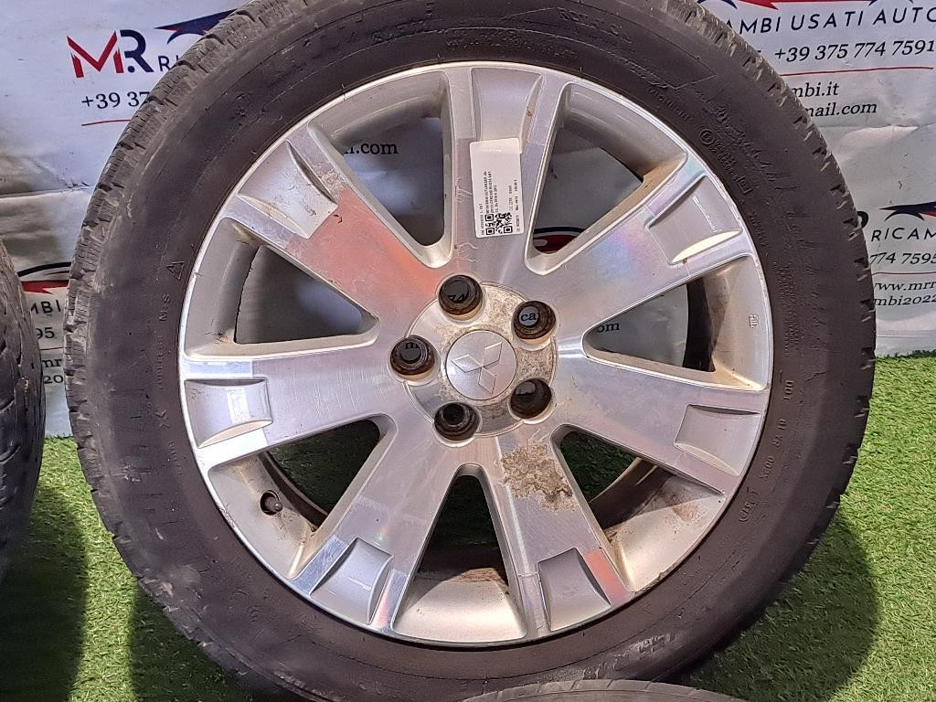 Cerchi completi di gomme (Gomme in omaggio) MITSUBISHI Outlander Serie (CW0) (09>12)