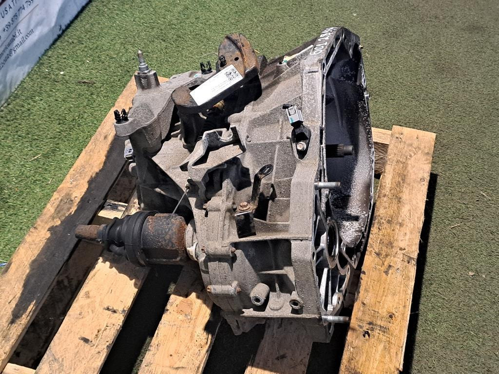 Cambio Manuale Completo DACIA Duster 1° Serie