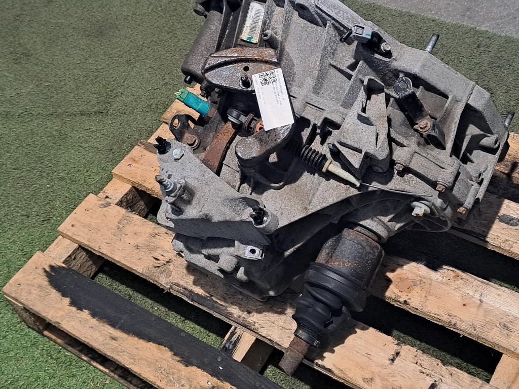 Cambio Manuale Completo DACIA Duster 1° Serie