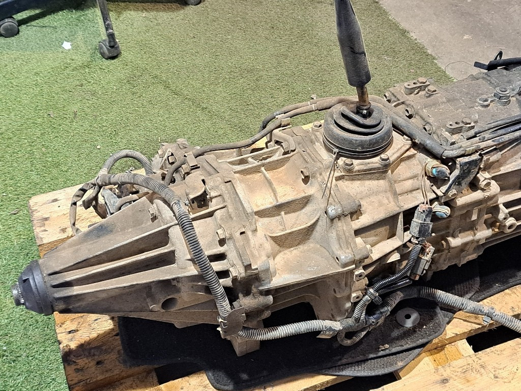 Cambio Manuale Completo NISSAN Navara Serie (05>15)