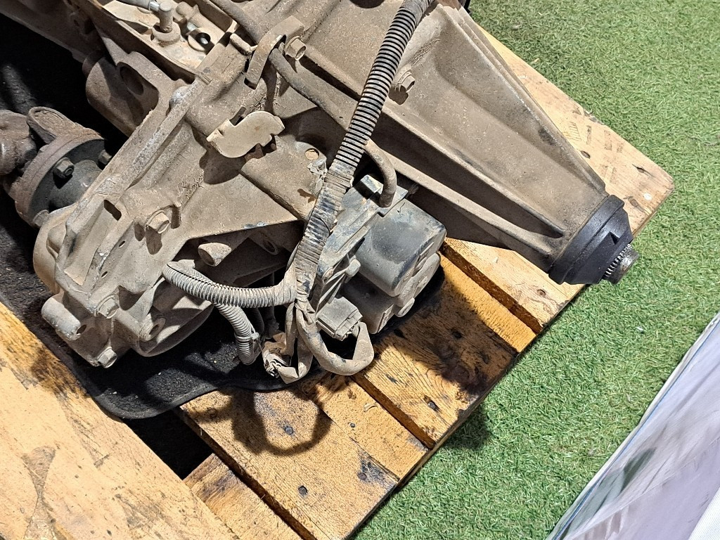 Cambio Manuale Completo NISSAN Navara Serie (05>15)