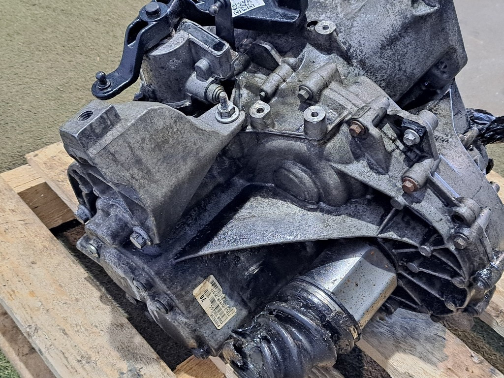 Cambio Manuale Completo VOLVO V40 Serie (12>15)