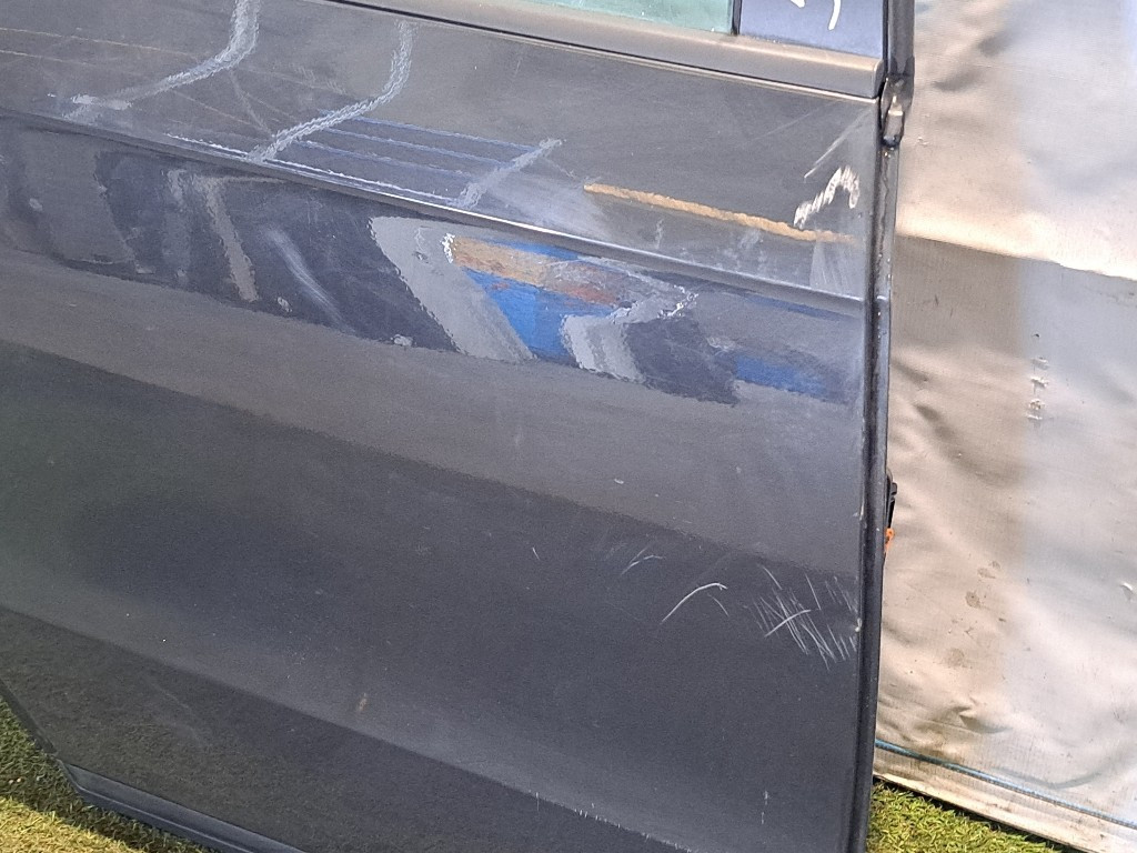 Portiera Posteriore Destra VOLKSWAGEN Passat Berlina 5° Serie