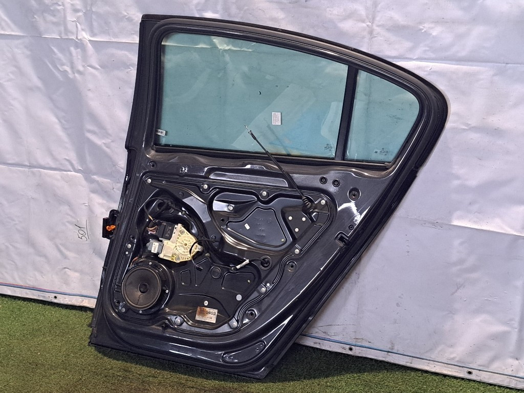 Portiera Posteriore Destra VOLKSWAGEN Passat Berlina 5° Serie