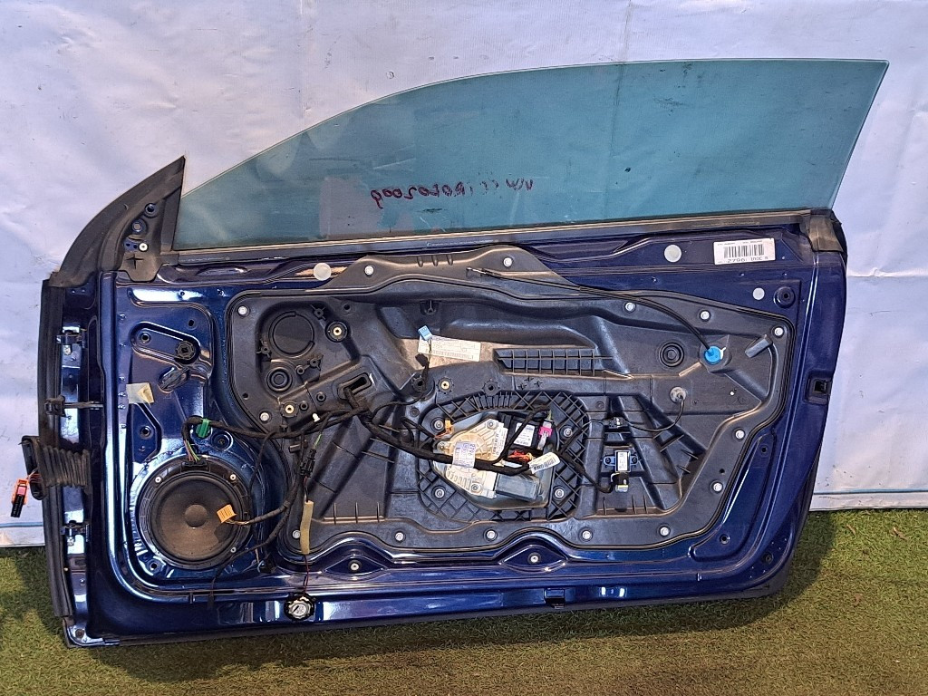 Portiera anteriore Destra VOLKSWAGEN Scirocco Serie (137) (08>14)