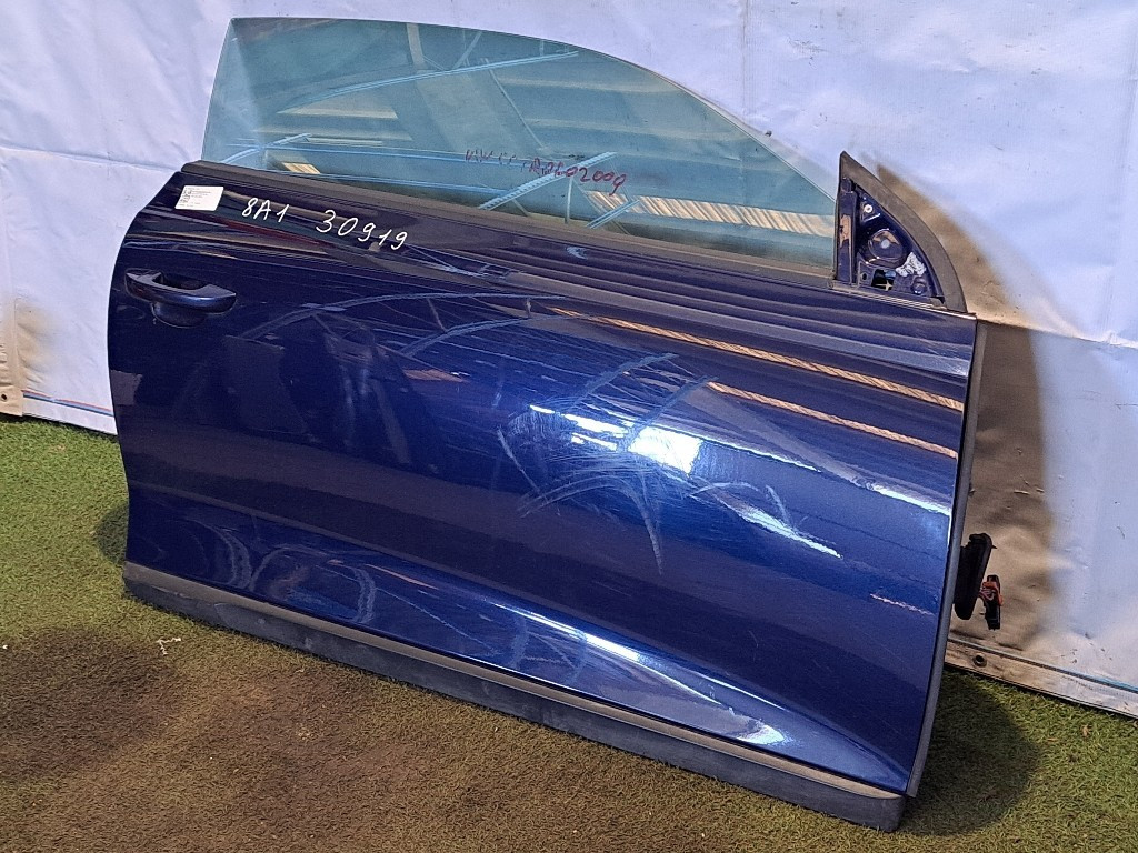 Portiera anteriore Destra VOLKSWAGEN Scirocco Serie (137) (08>14)