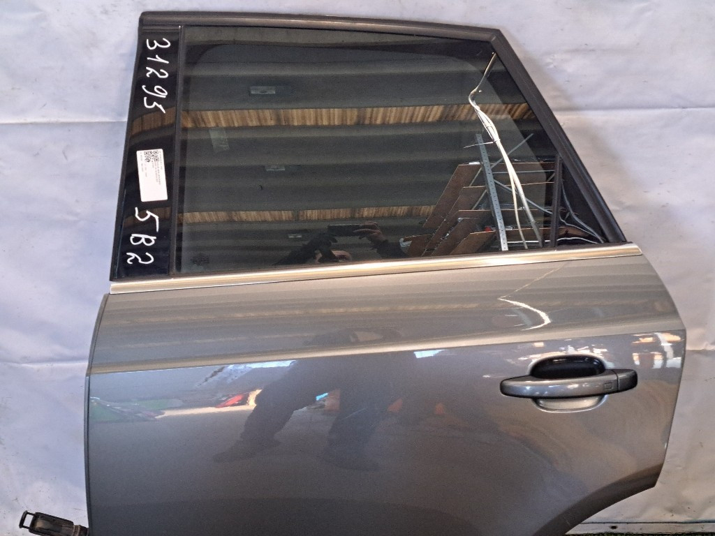Portiera Posteriore Sinistra AUDI Q3 Serie (8UG) (14>)