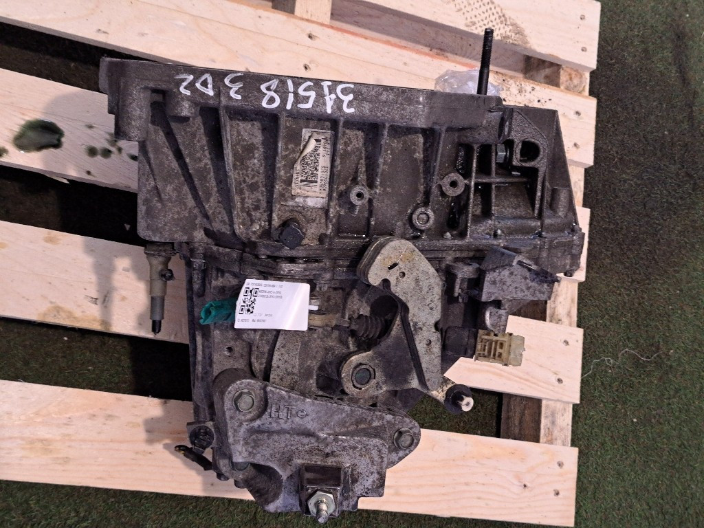 Cambio Manuale Completo NISSAN Juke Serie F15