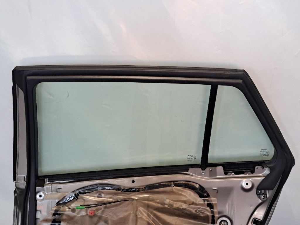 Portiera Posteriore Destra TOYOTA Avensis Berlina 3° Serie