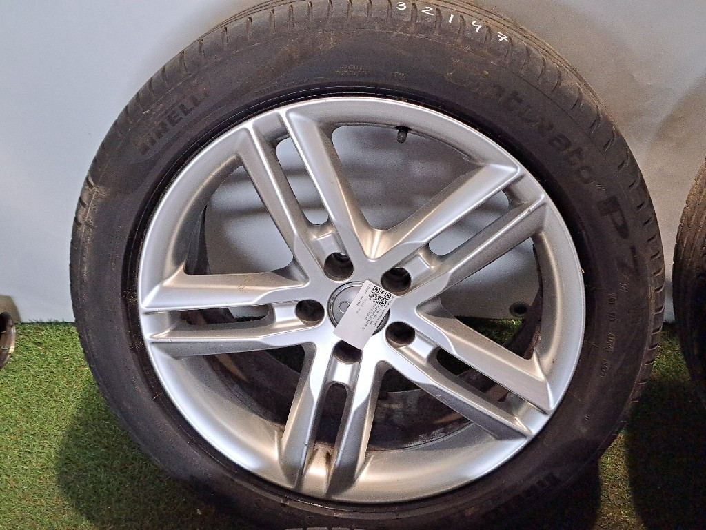 Cerchi completi di gomme (Gomme in omaggio) AUDI A6 Berlina Serie C7 (4GC) (11>)