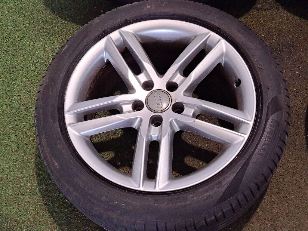 Cerchi completi di gomme (Gomme in omaggio) AUDI A6 Berlina Serie C7 (4GC) (11>)