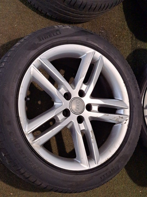 Cerchi completi di gomme (Gomme in omaggio) AUDI A6 Berlina Serie C7 (4GC) (11>)