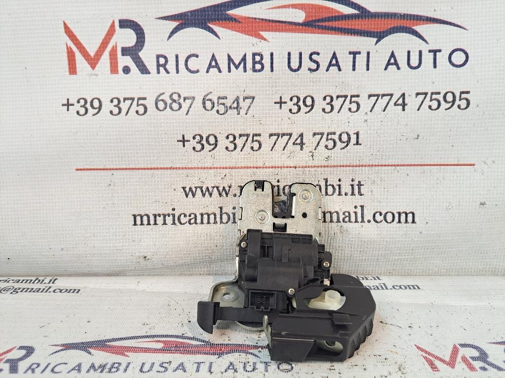 Serratura portellone posteriore AUDI A3 Serie (8P1) (03>05)