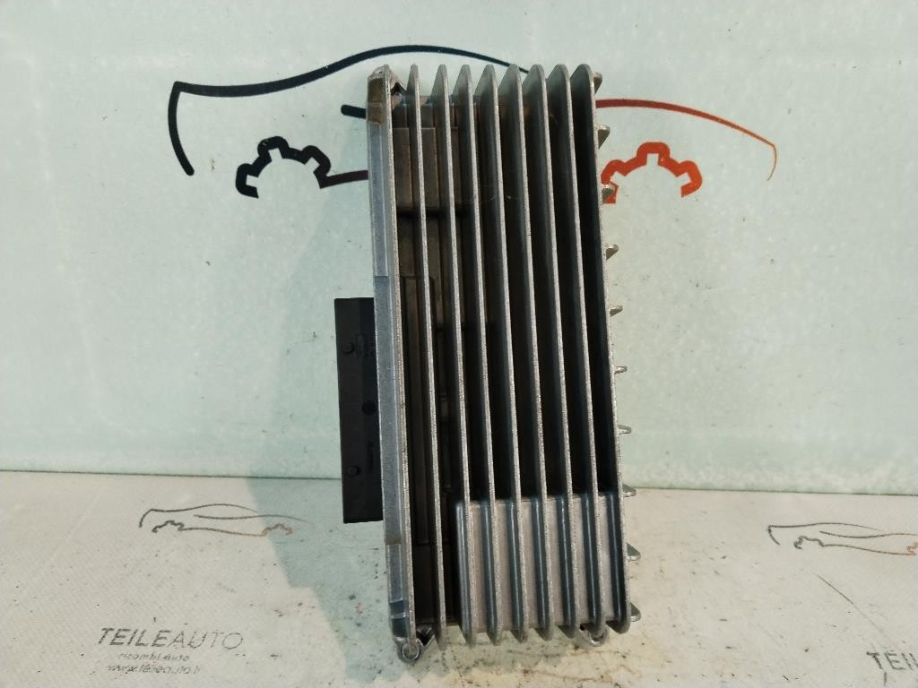 Amplificatore autoradio AUDI A4 Avant (8K5) (08>15)