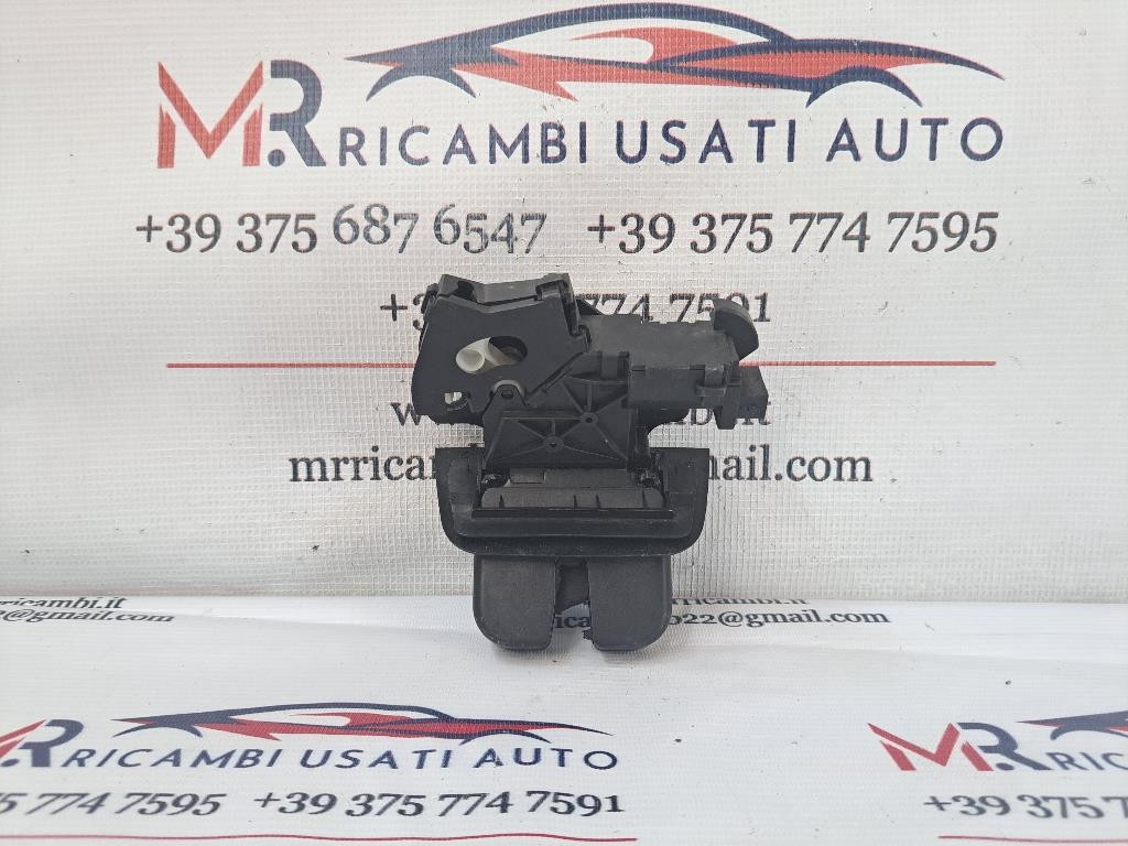 Serratura portellone posteriore AUDI A3 Serie (8P1) (05>08)
