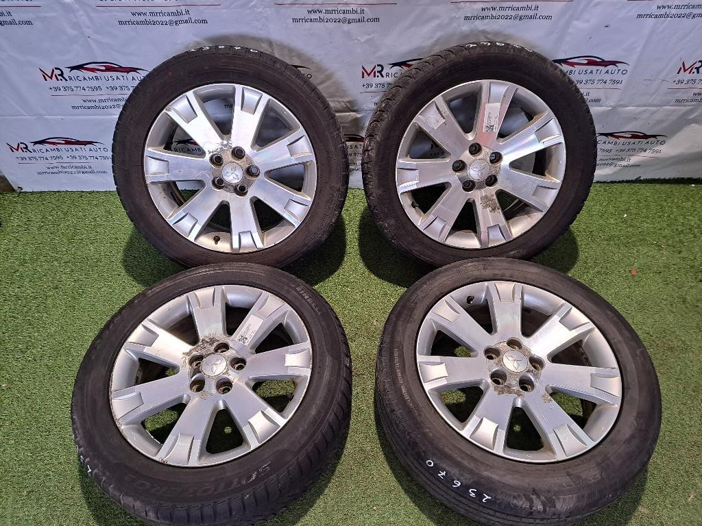 Cerchi completi di gomme (Gomme in omaggio) MITSUBISHI Outlander Serie (CW0) (09>12)