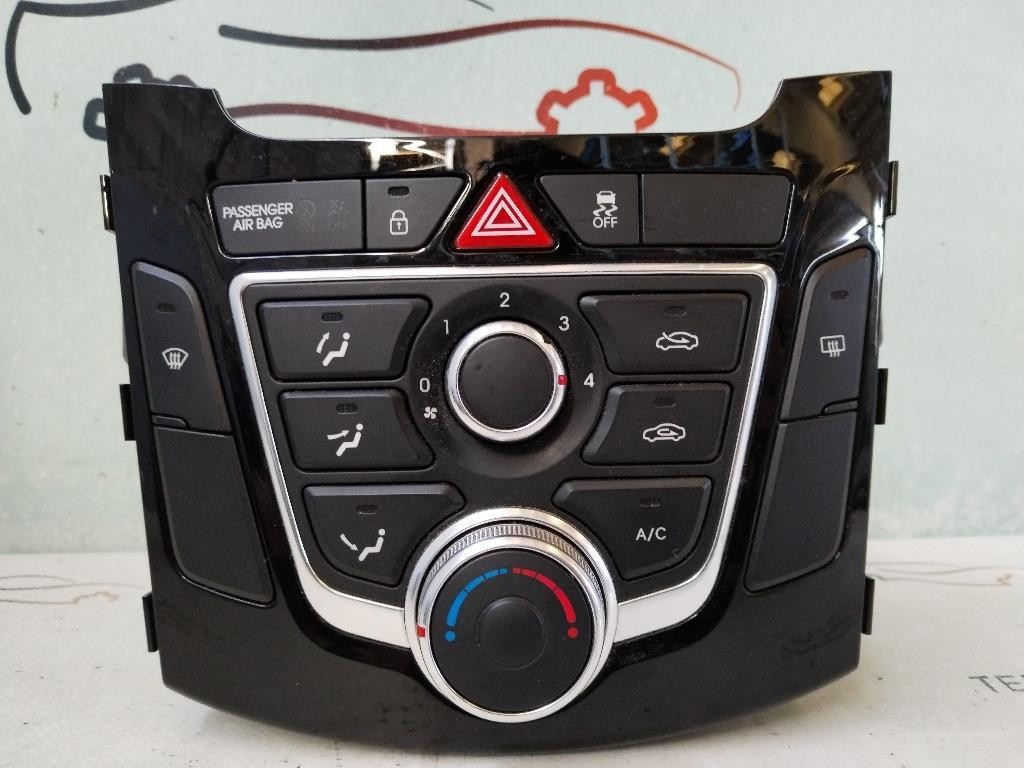 Comandi Clima HYUNDAI i30 Serie (12>18)