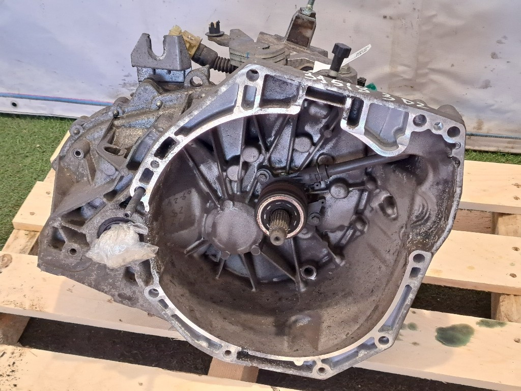 Cambio Manuale Completo NISSAN Juke Serie F15