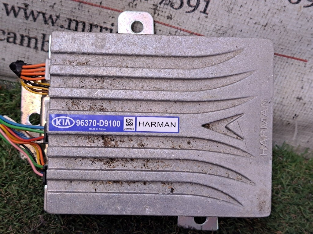 Amplificatore autoradio KIA Sportage Serie (10>16)