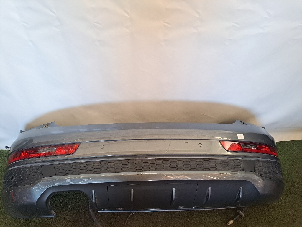 Paraurti Posteriore completo AUDI Q3 Serie (8UG) (14>)